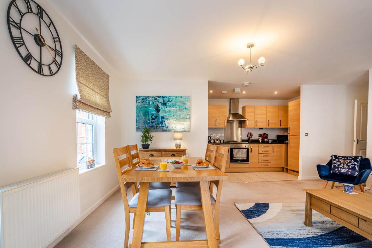 The Augustine - Modern Two Bed Ground Floor Apartment With Parking Canterbury Dış mekan fotoğraf